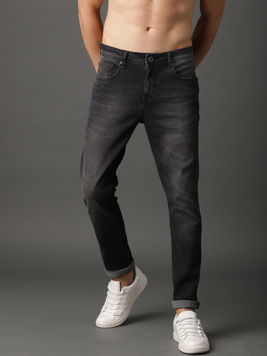 

Roadster Men Black Skinny Fit Mid-Rise Clean Look Stretchable Jeans