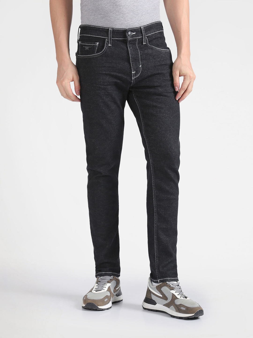 

Flying Machine Men Black Tapered Fit Mid-Rise Clean Look Stretchable Jeans