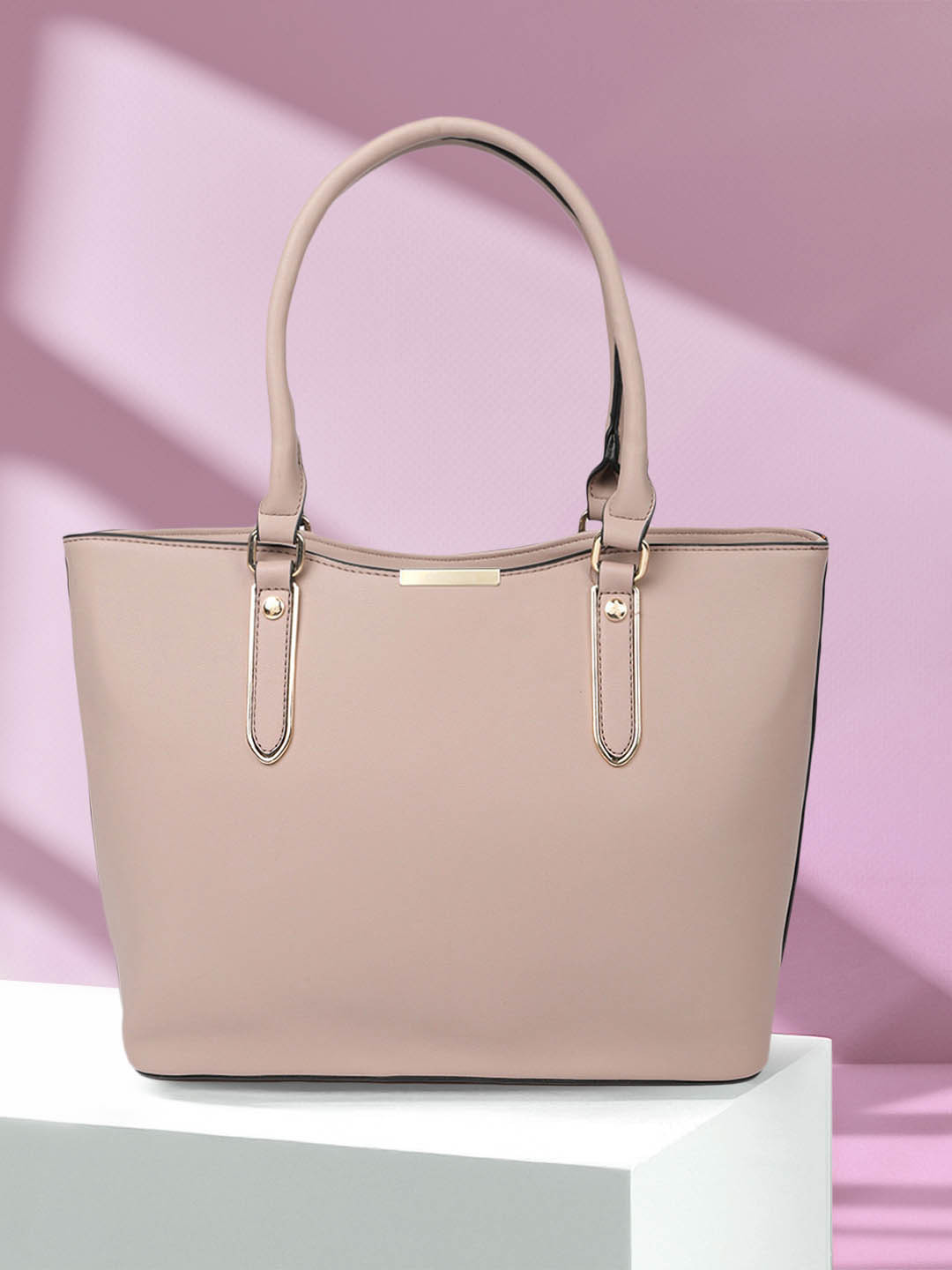 

DressBerry Women Pink Solid Shoulder Bag