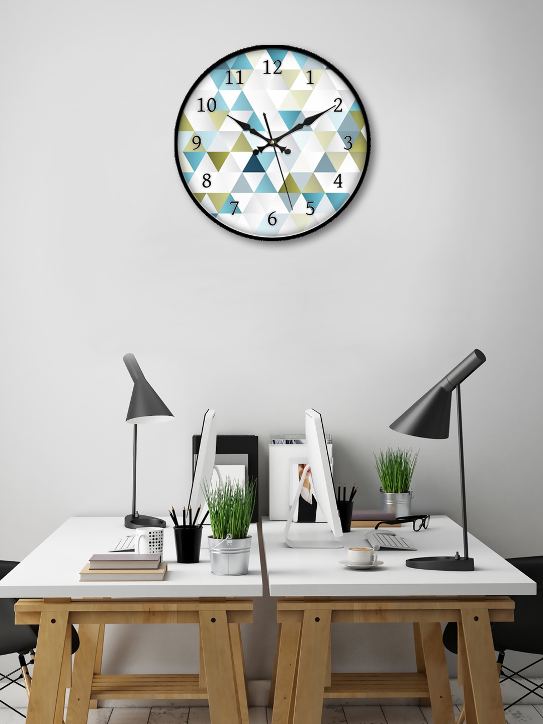 

999Store Multicoloured Round Printed 30.48 cm Analogue Wall Clock, Multi