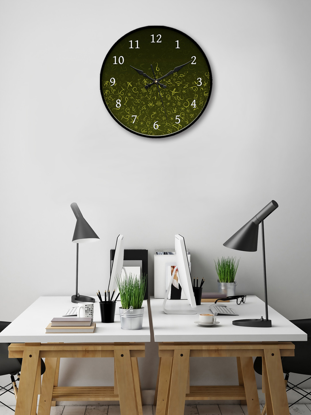 

999Store Green Round Printed Analogue Wall Clock