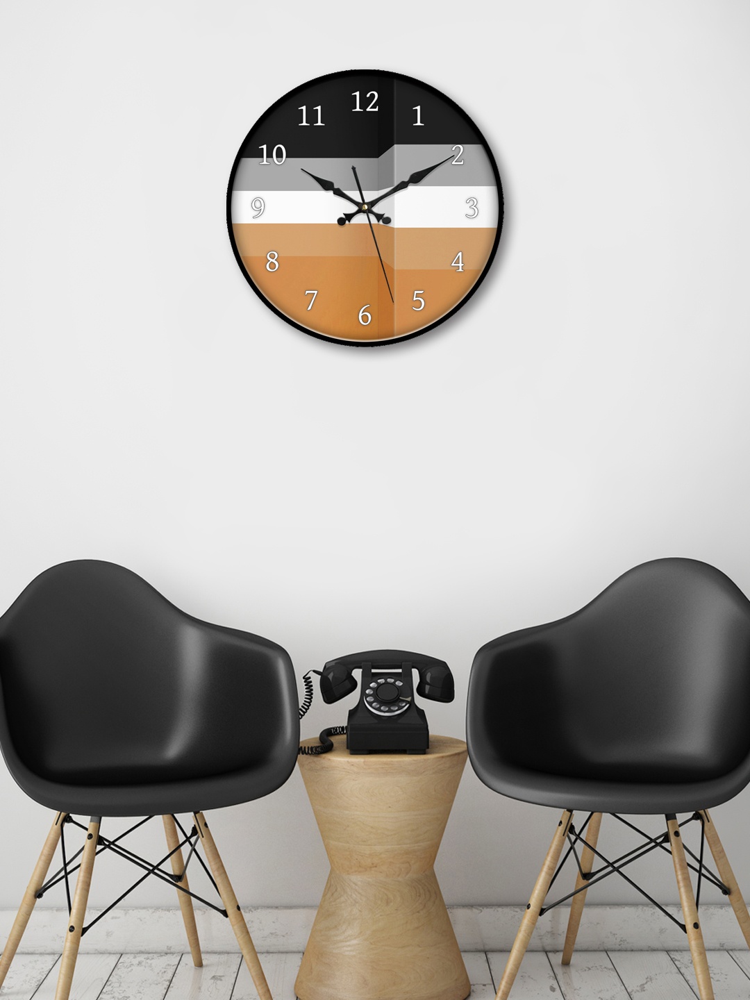 

999Store Beige & Black Round Printed Analogue Wall Clock