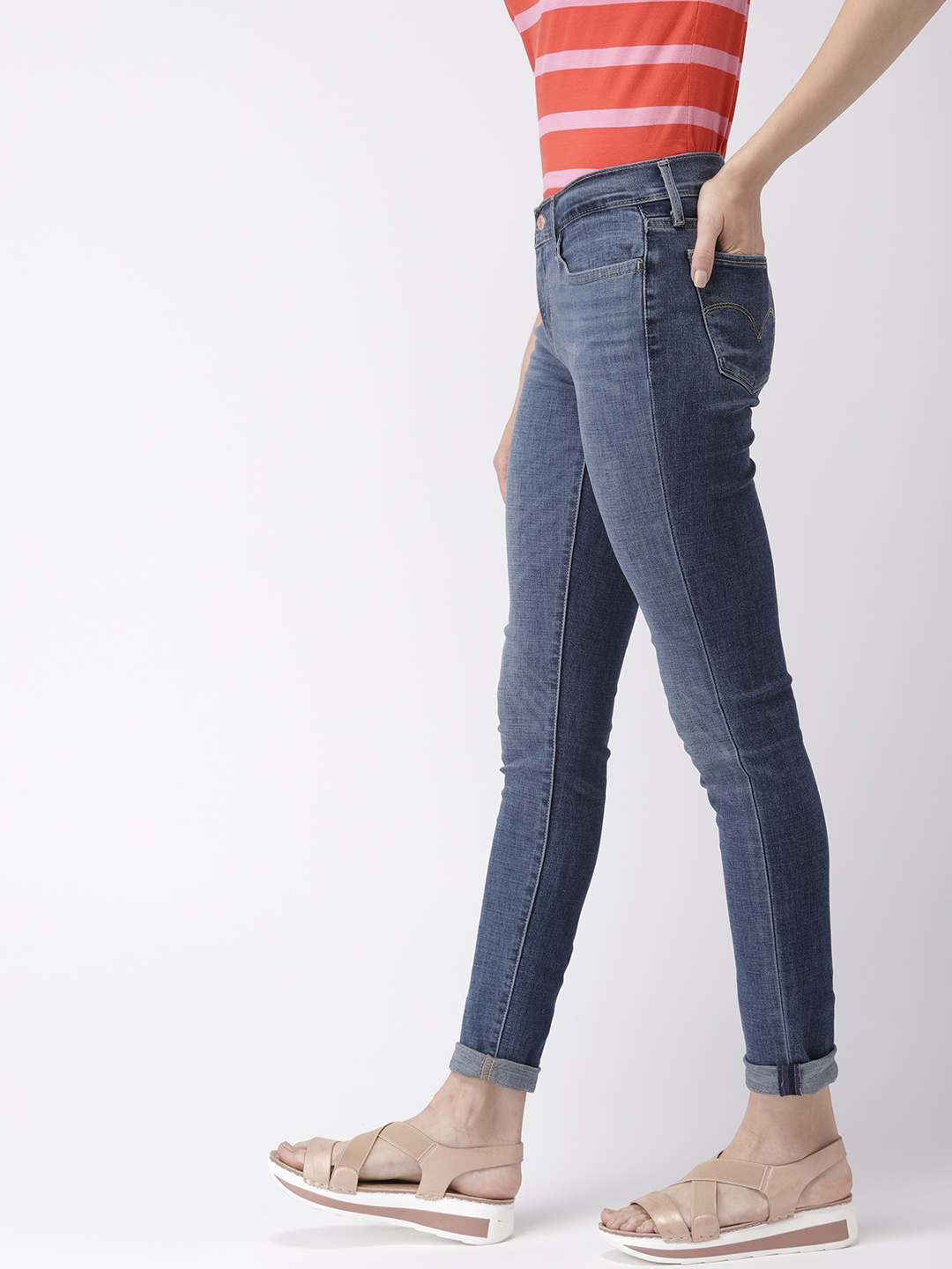 

Levis Women Blue Super Skinny Fit Mid-Rise Clean Look Stretchable Jeans 710