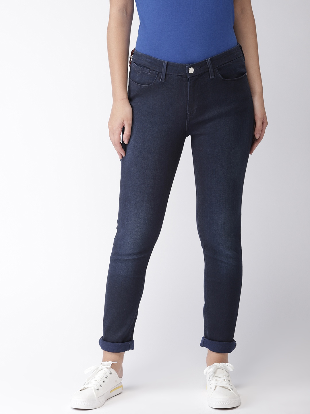 

Levis Women Blue Skinny Fit Mid-Rise Clean Look Stretchable Jeans 711