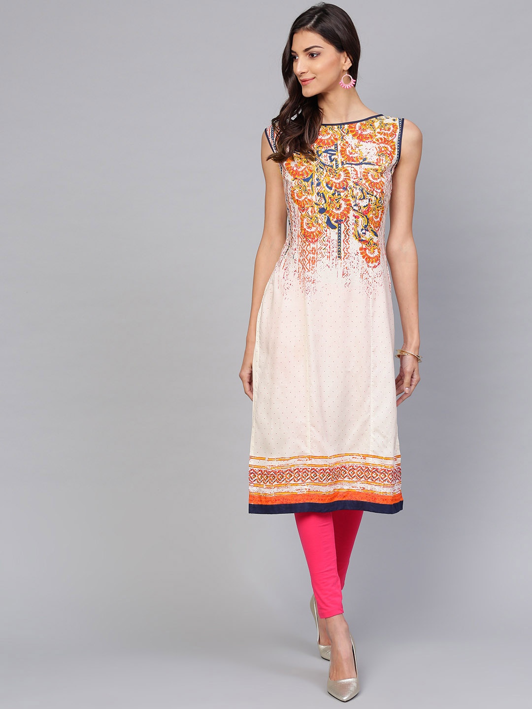 

Pannkh Women Off-White & Orange Printed Straight Kurta