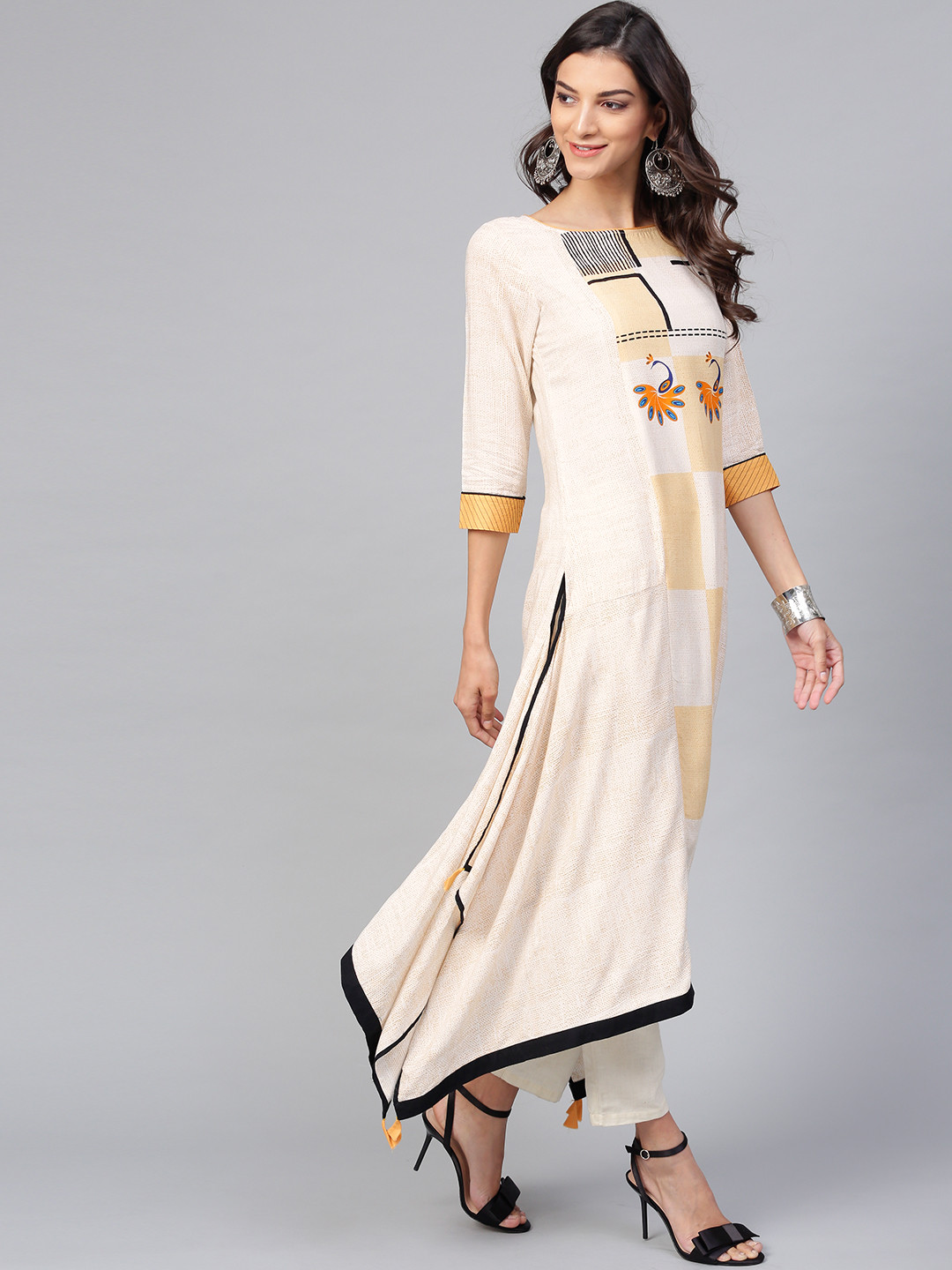 

Pannkh Women Off-White & Beige Printed A-Line Kurta