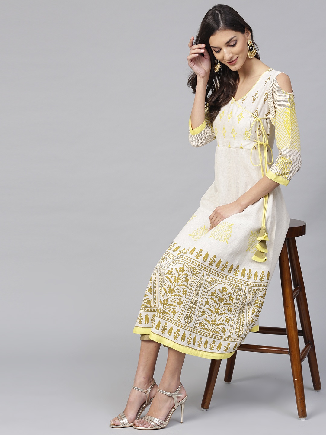 

Pannkh Women Off-White & Yellow Printed Angrakha A-Line Kurta