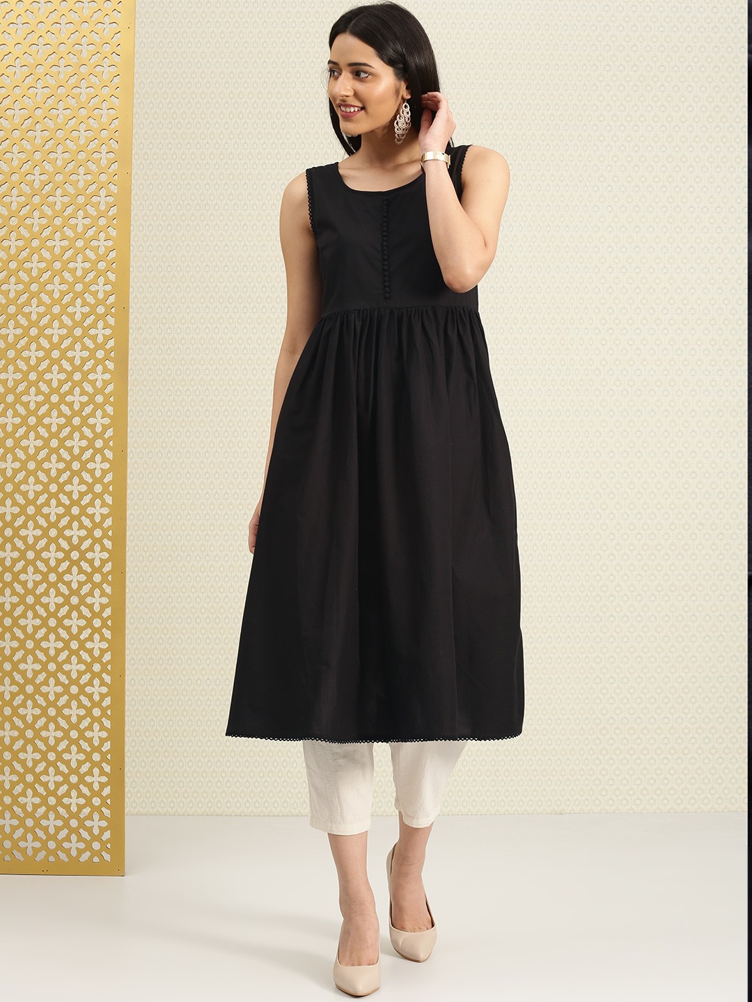 

House of Pataudi Women Black Solid A-Line Kurta