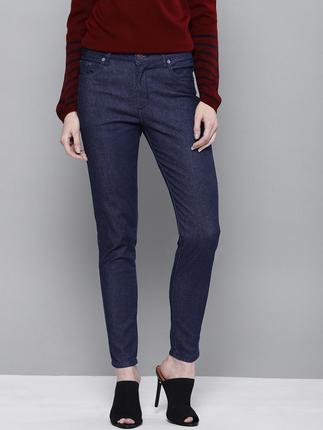 

Chemistry Women Navy Blue Regular Fit Mid-Rise Clean Look Stretchable Jeans