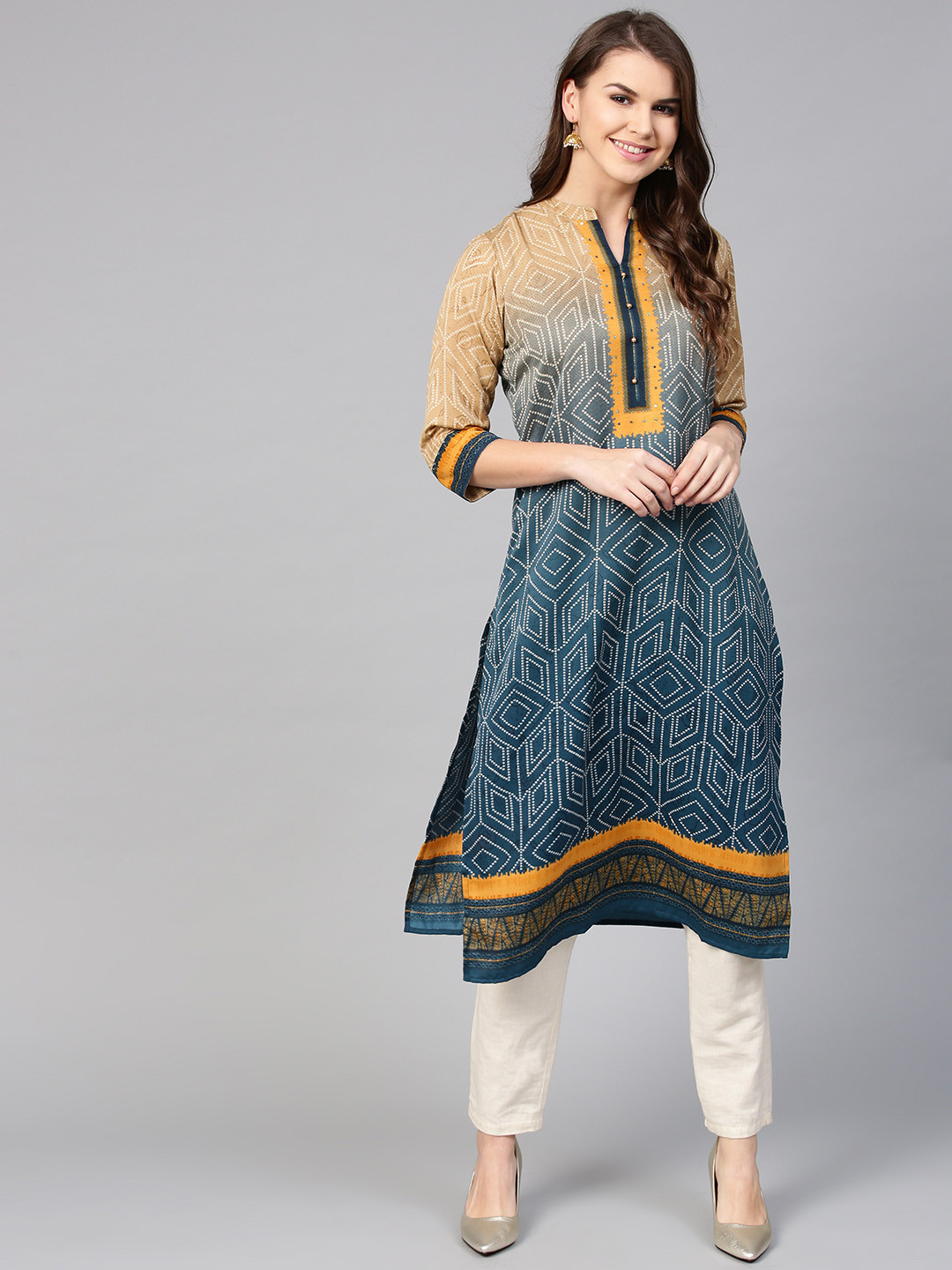 

Shree Women Navy Blue & Beige Printed Straight Kurta