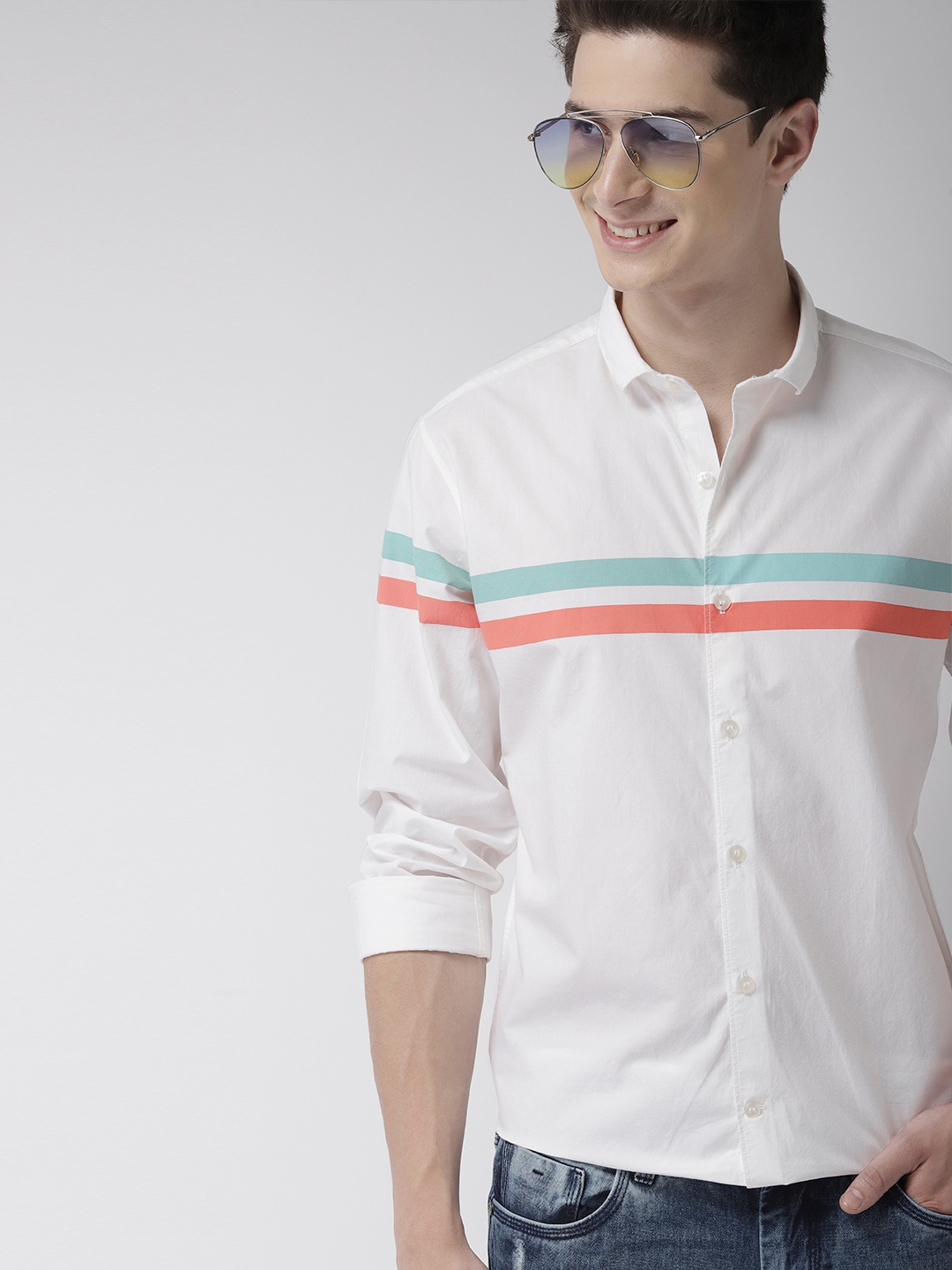 

Mast & Harbour Men White, Sea Green and Red Regular Fit Striped Casual Shirt