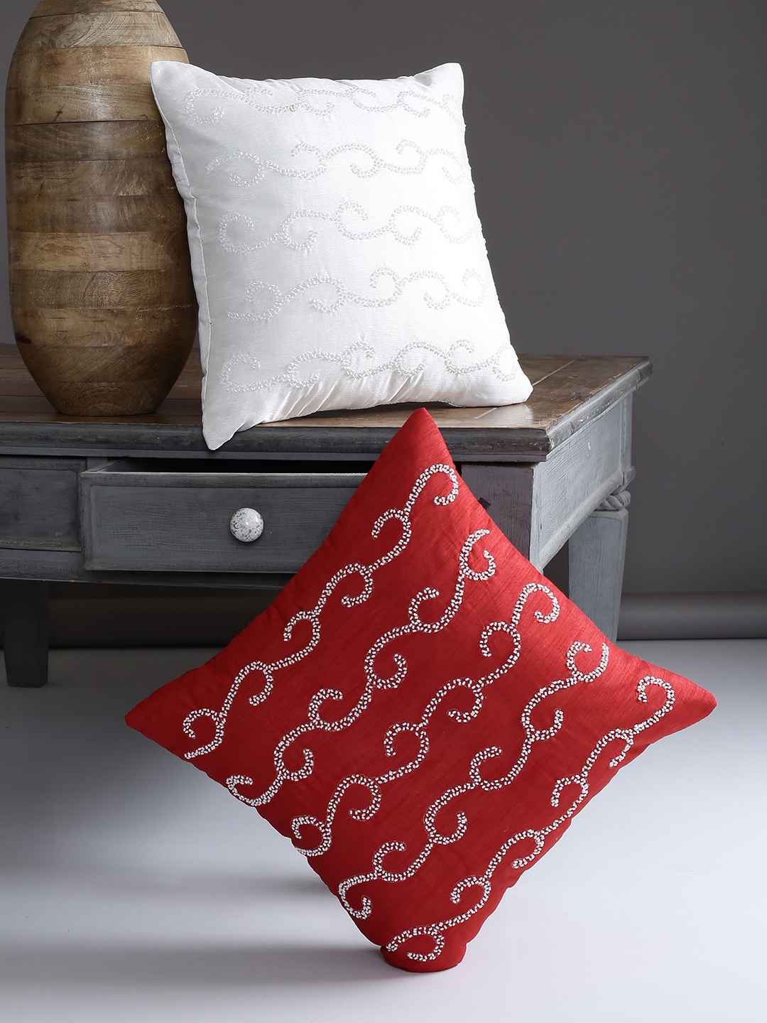 

Alina decor Red Set of 2 Ethnic Motifs Square Cushion Covers