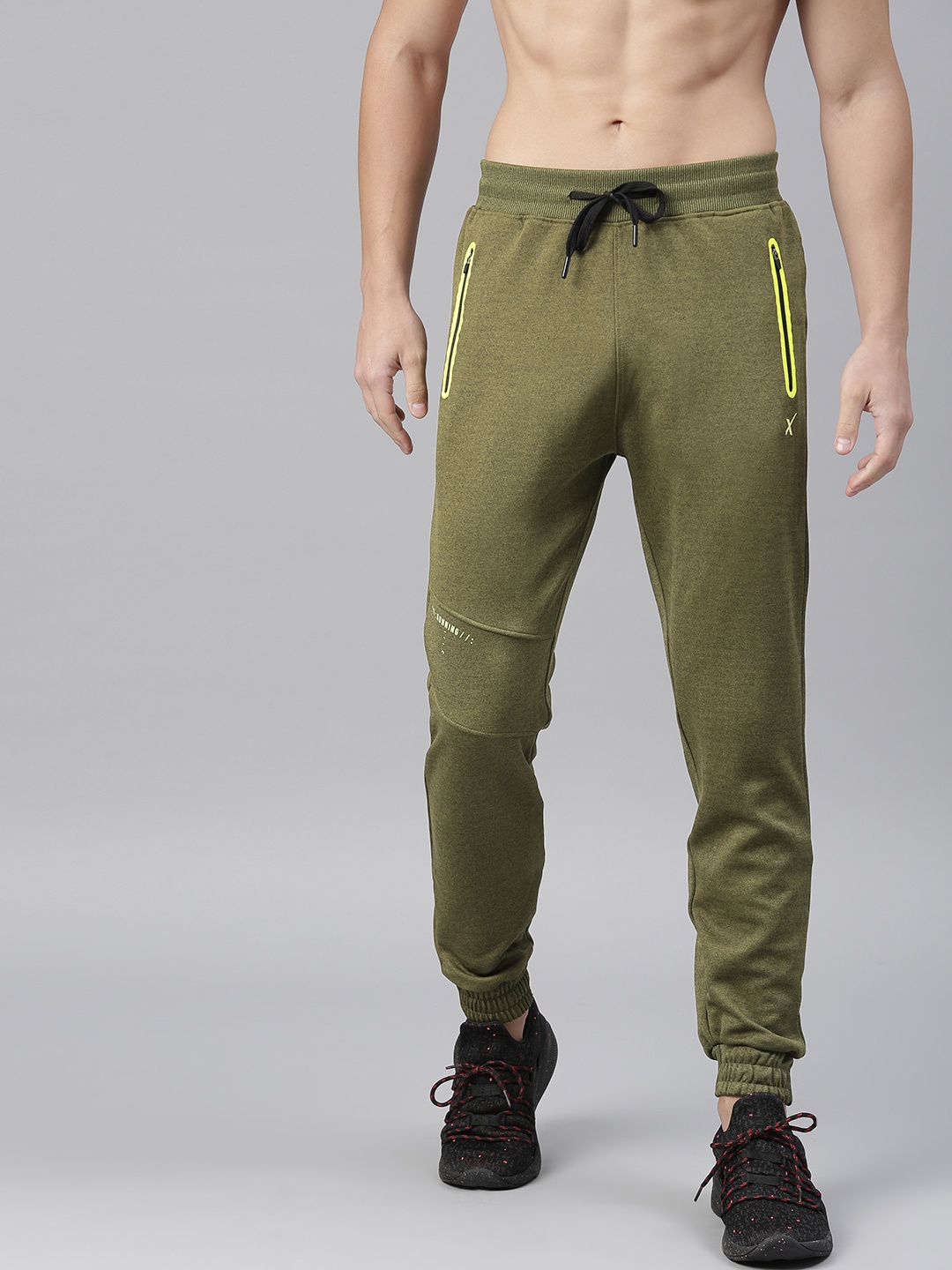 

HRX by Hrithik Roshan Men Olive Green Solid Slim Fit Rapid Dry Running Joggers