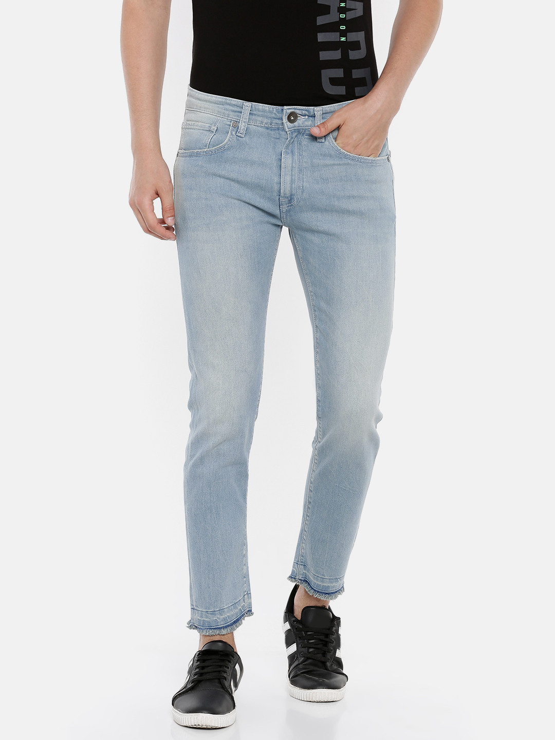 

Pepe Jeans Men Blue Slim Fit Vapour Slim Tapered Fit Low-Rise Clean Look Stretchable Jeans