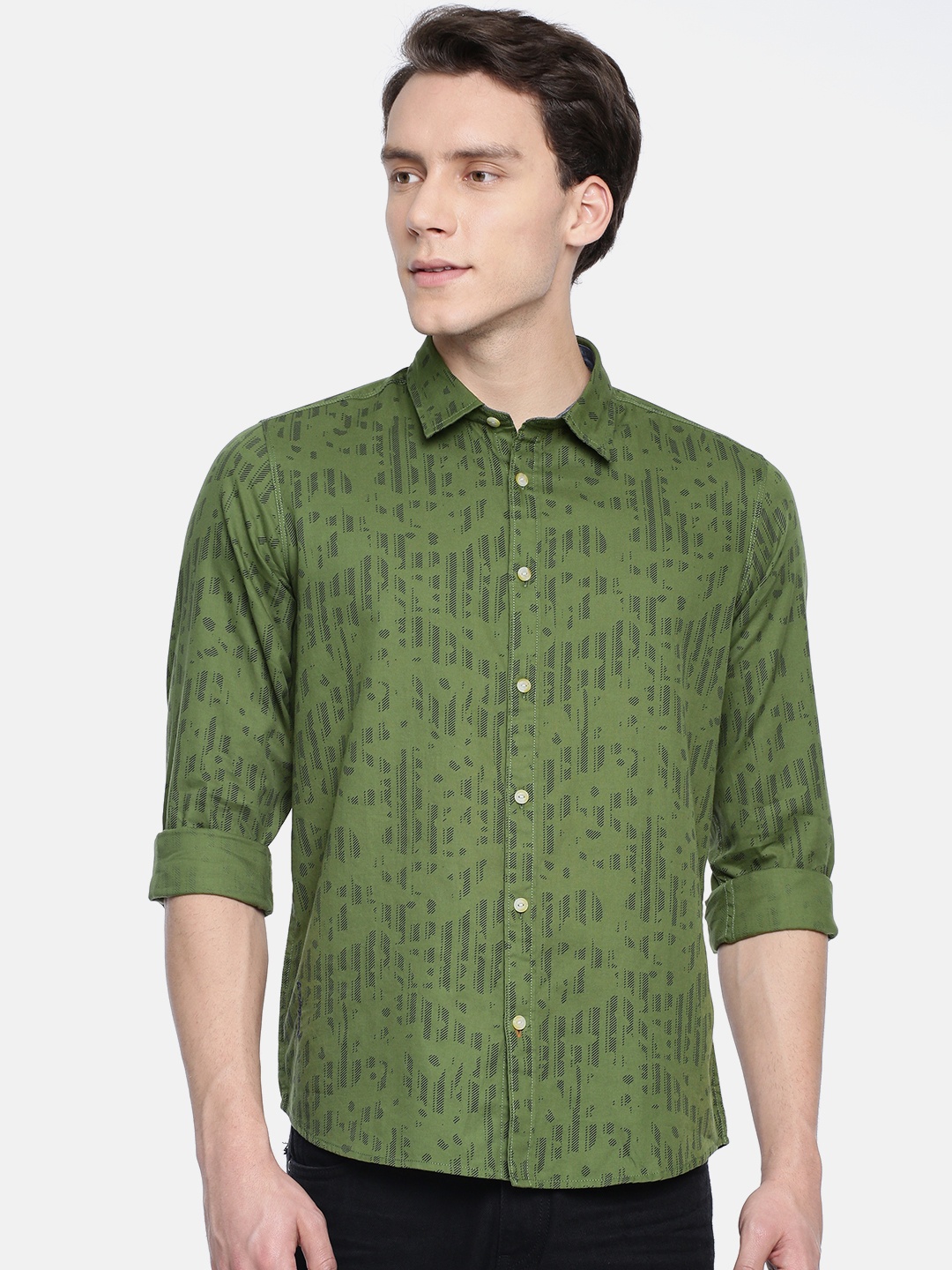 

Pepe Jeans Men Olive Green Slim Fit Printed Casual Shirt
