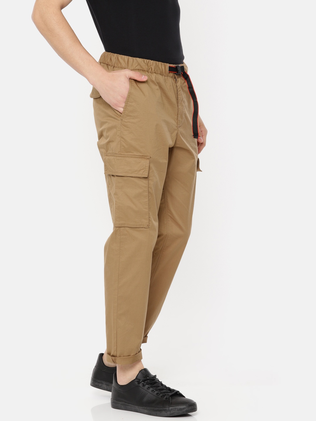 

Pepe Jeans Men Khaki Regular Fit Solid Cargos