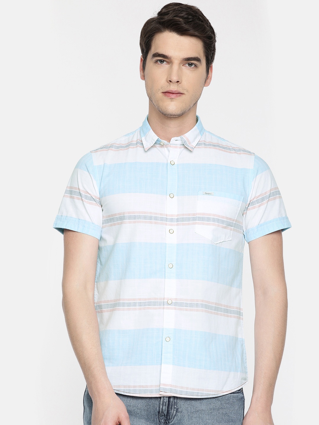 

Pepe Jeans Men Blue & White Regular Fit Striped Casual Shirt