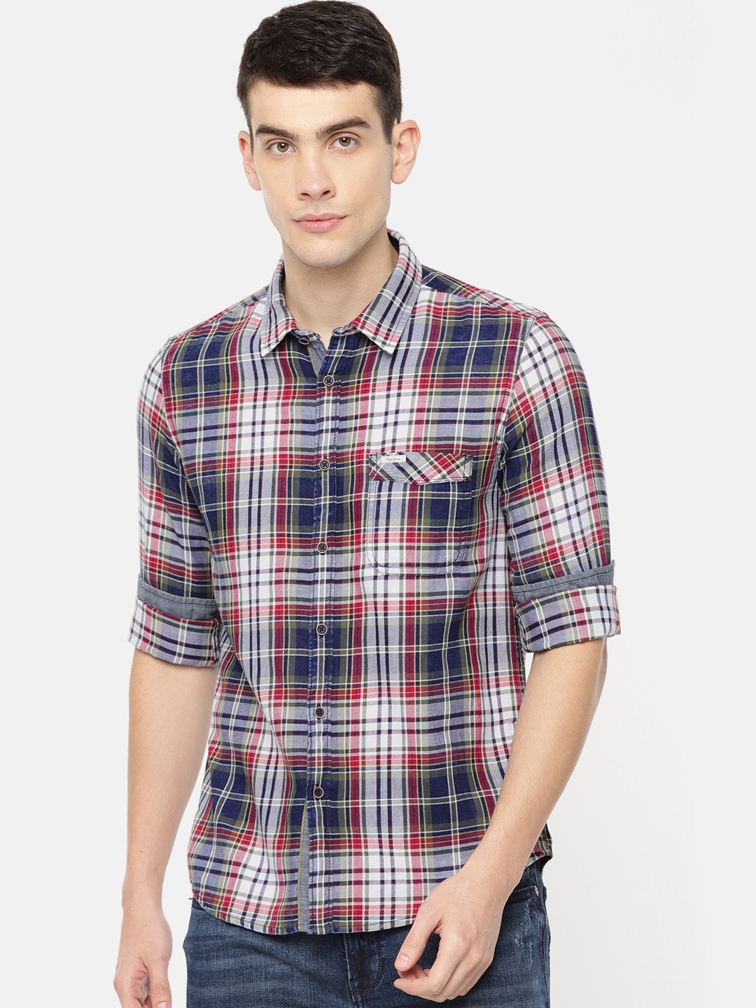 

Pepe Jeans Men Olive & Blue Regular Fit Checked Casual Shirt