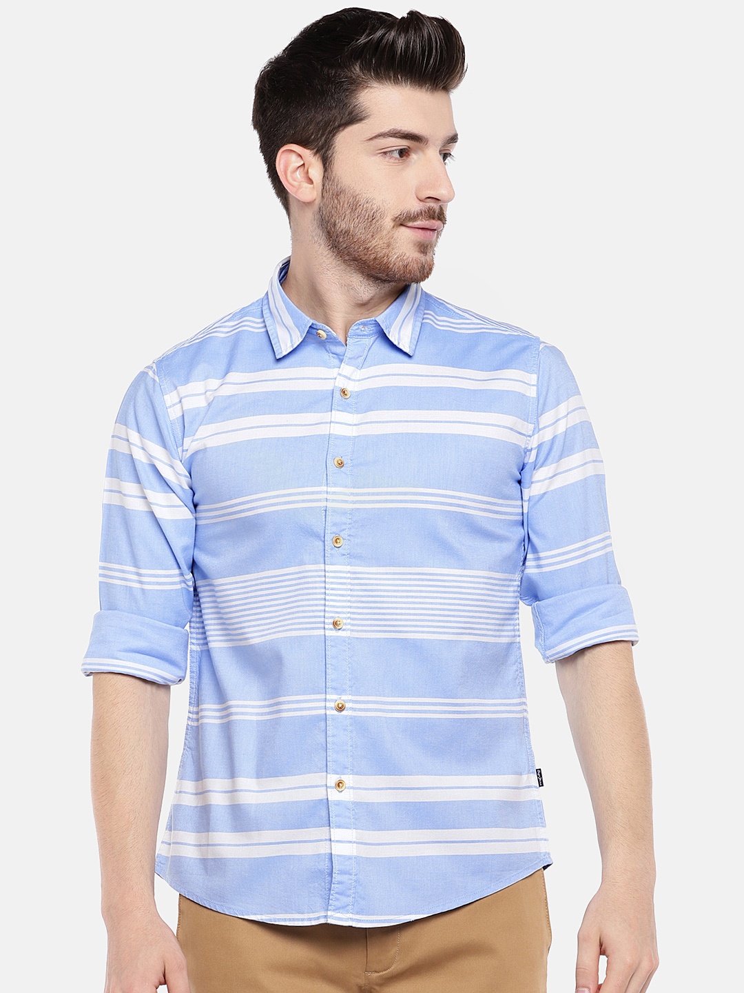 

Pepe Jeans Men Blue & Off-White Regular Fit Striped Casual Shirt