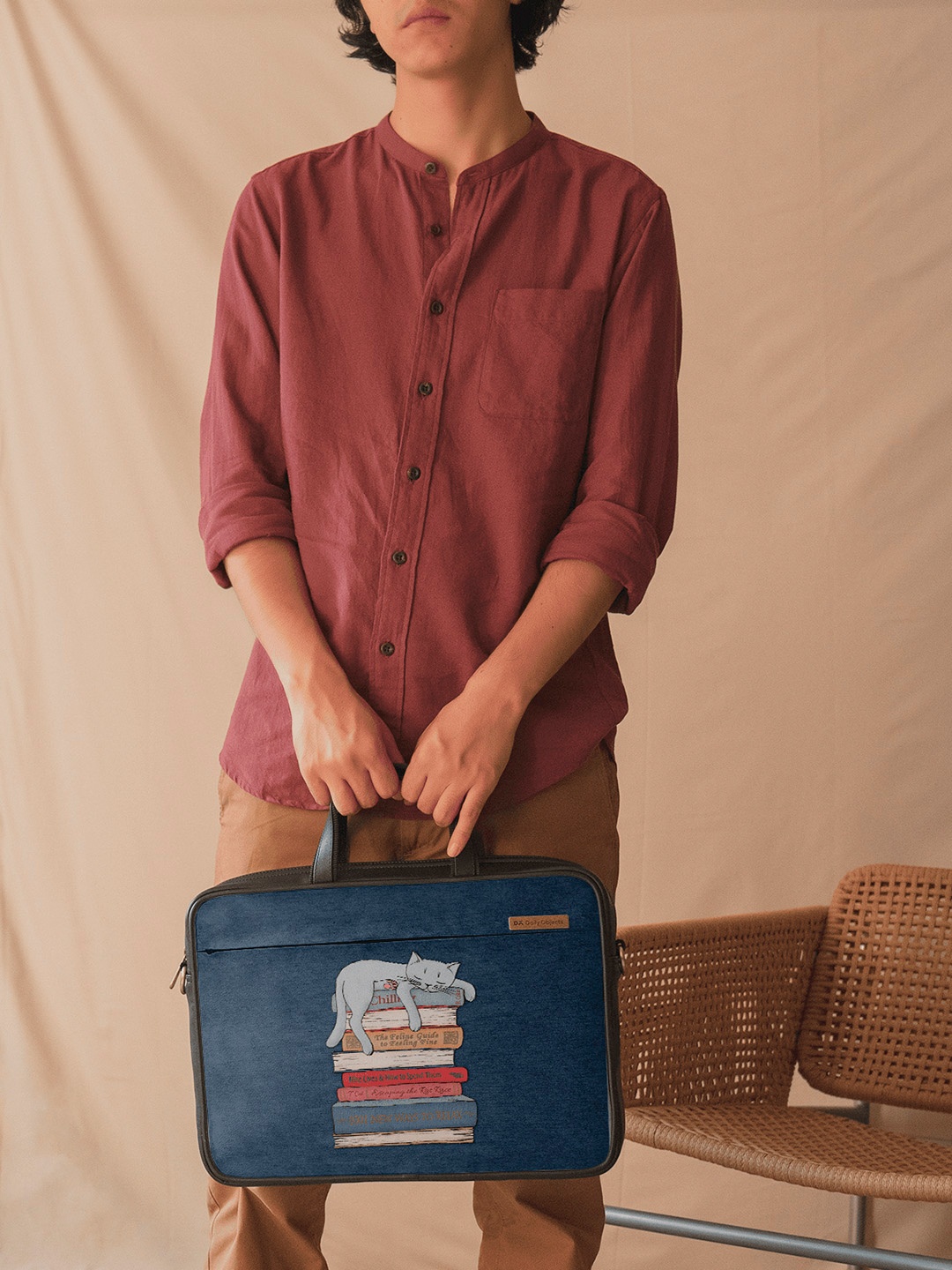 

DailyObjects Multicoloured Printed PU Leather Laptop Bag 15.6 inches, Navy blue