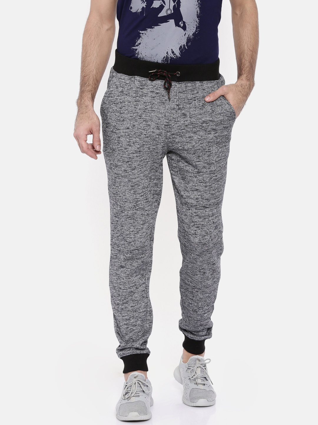

Lee Cooper Men Grey Regular Fit Solid Joggers