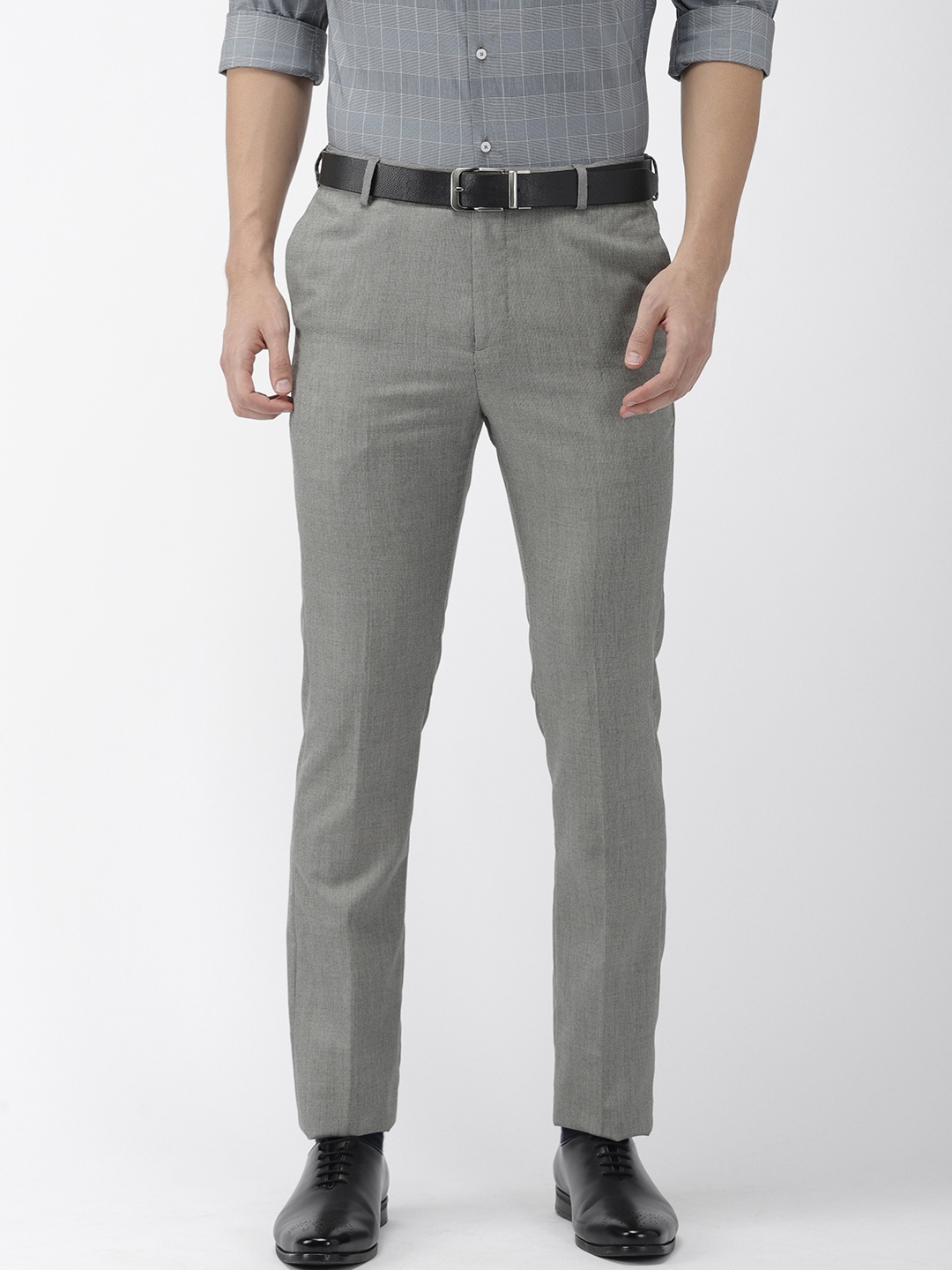

Arrow New York Men Grey Tapered Fit Self Design Regular Trousers