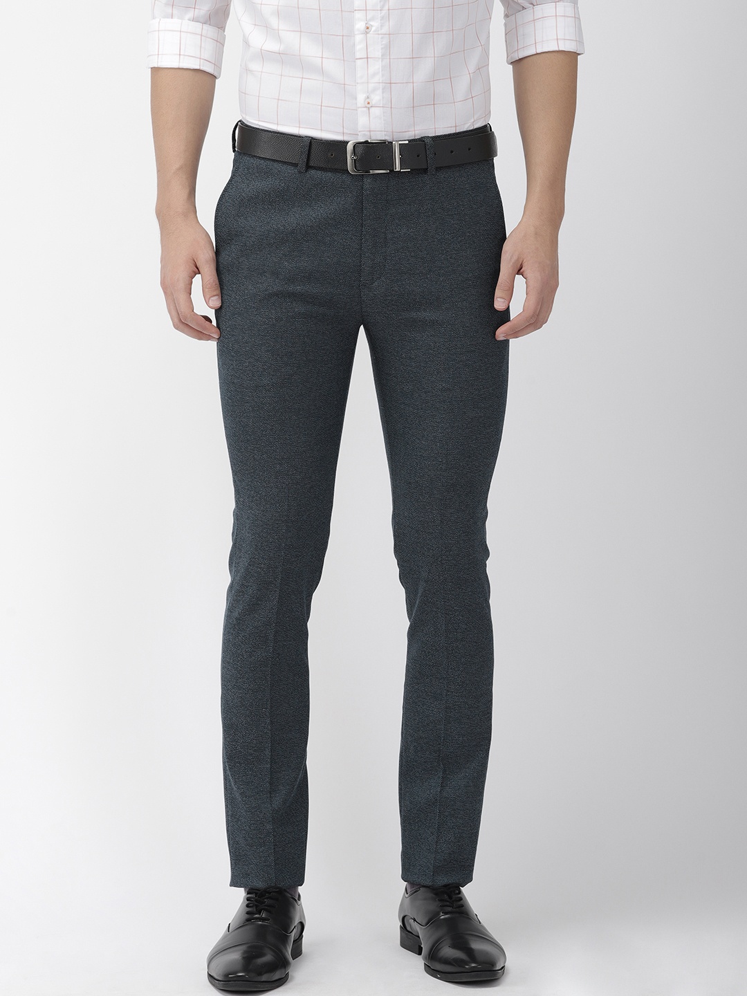 

Arrow New York Men Dark Green & Black Super Slim Fit Self Design Formal Trousers
