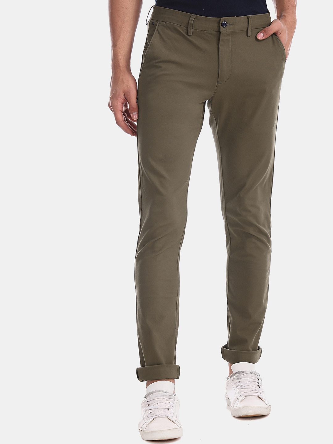 

Arrow Sport Men Olive Green Slim Fit Solid Chinos