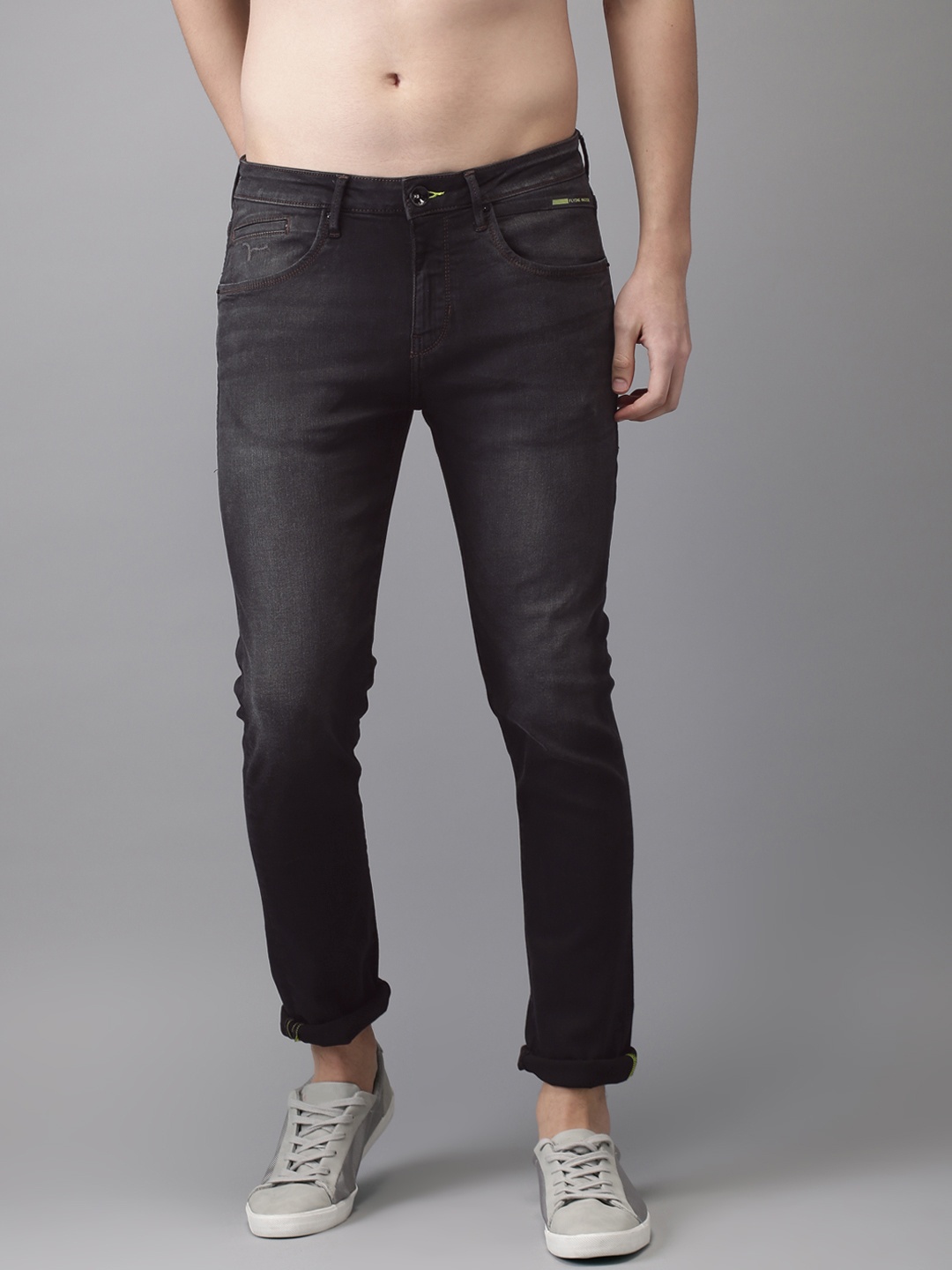 

Flying Machine Men Black Slim Tapered Fit Mid-Rise Clean Look Stretchable Jeans