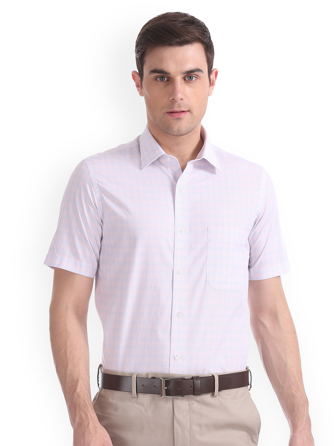 

Arrow Men Pink Regular Fit Solid Formal Shirt