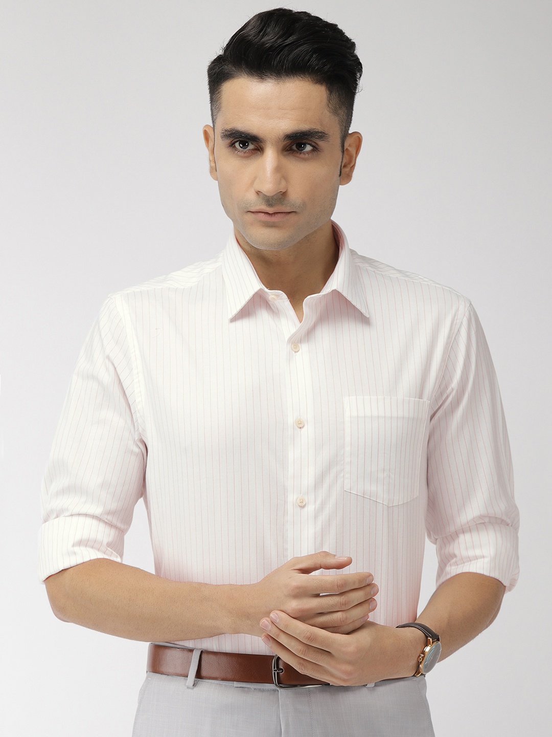 

Arrow Men White & Red Slim Fit Self Striped Formal Shirt