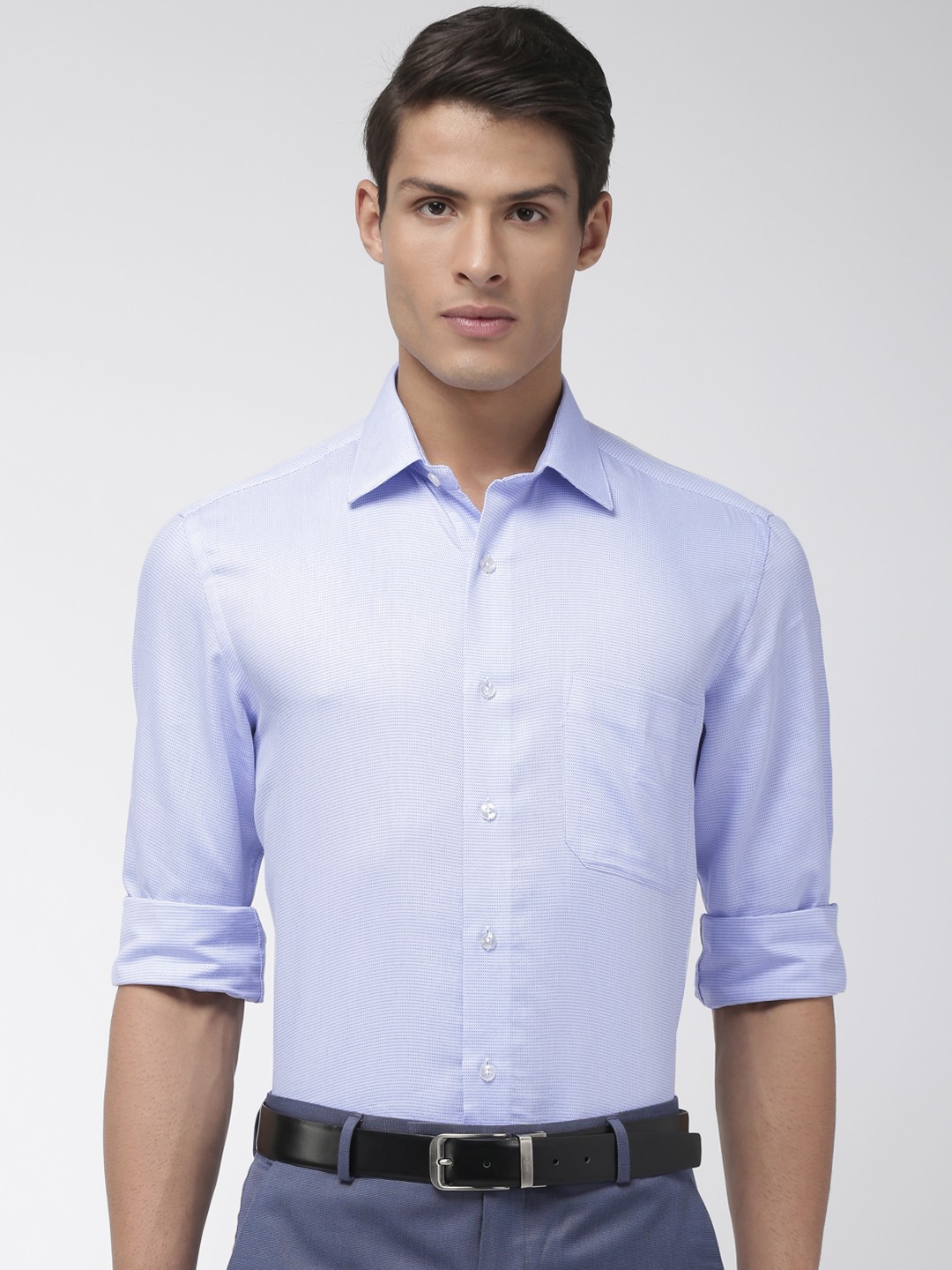 

Arrow Men Blue & White Regular Fit Self Design Formal Shirt