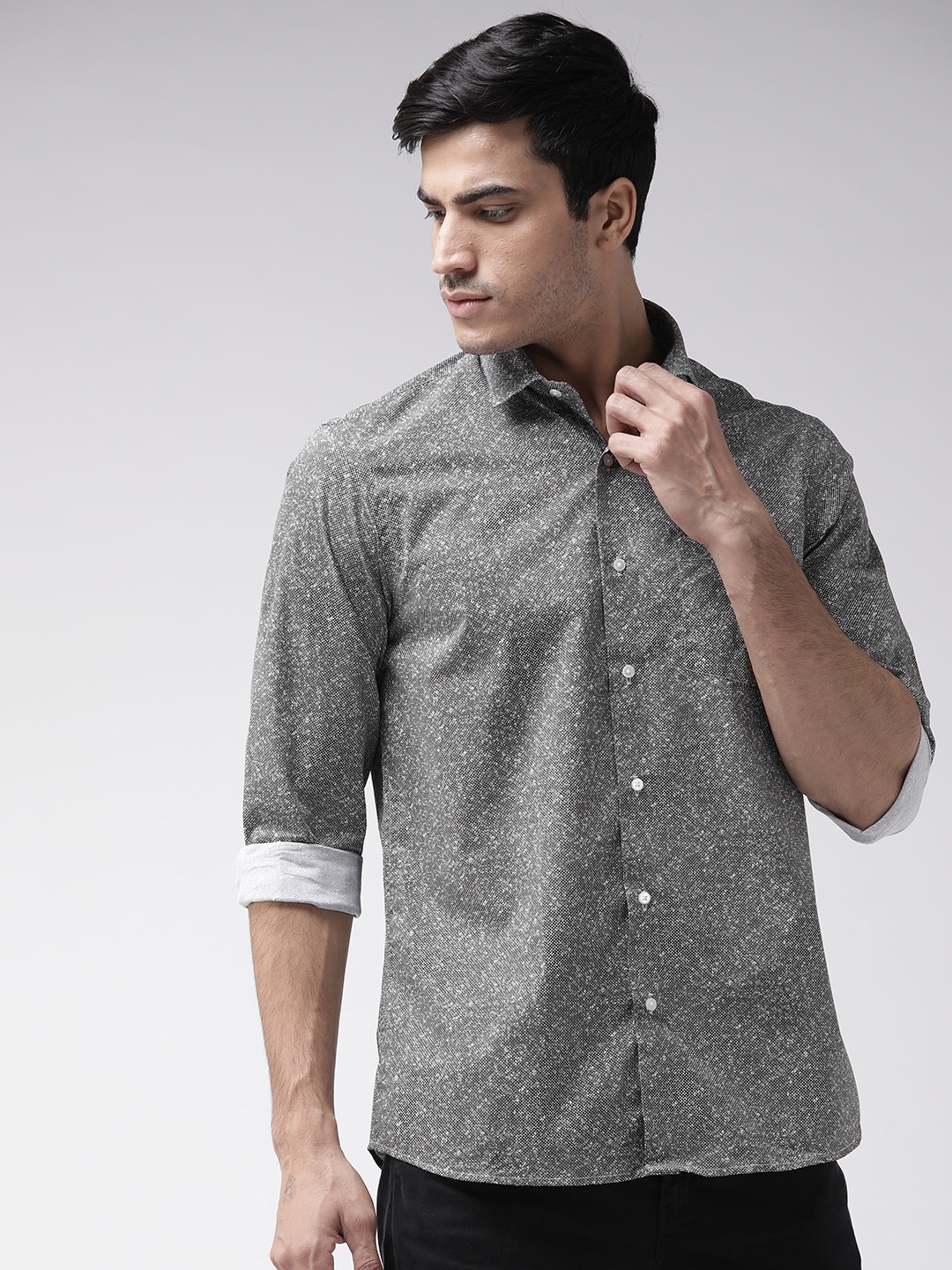 

Arrow New York Men Black & White Slim Fit Printed Casual Shirt