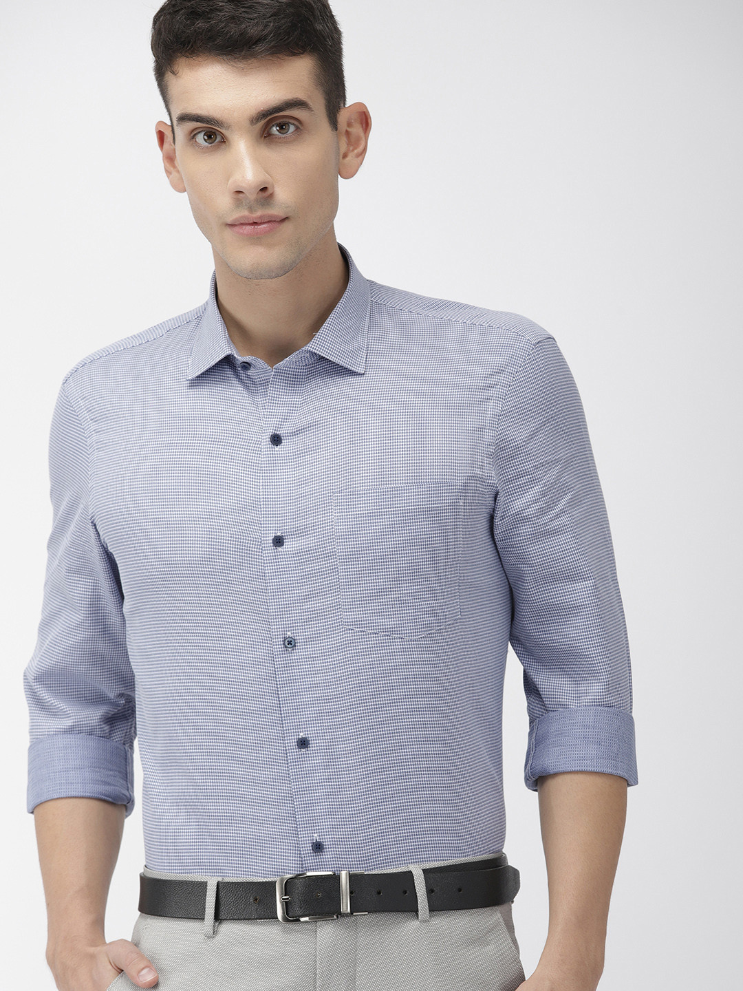

Arrow New York Men Blue & White Slim Fit Self Design Formal Shirt
