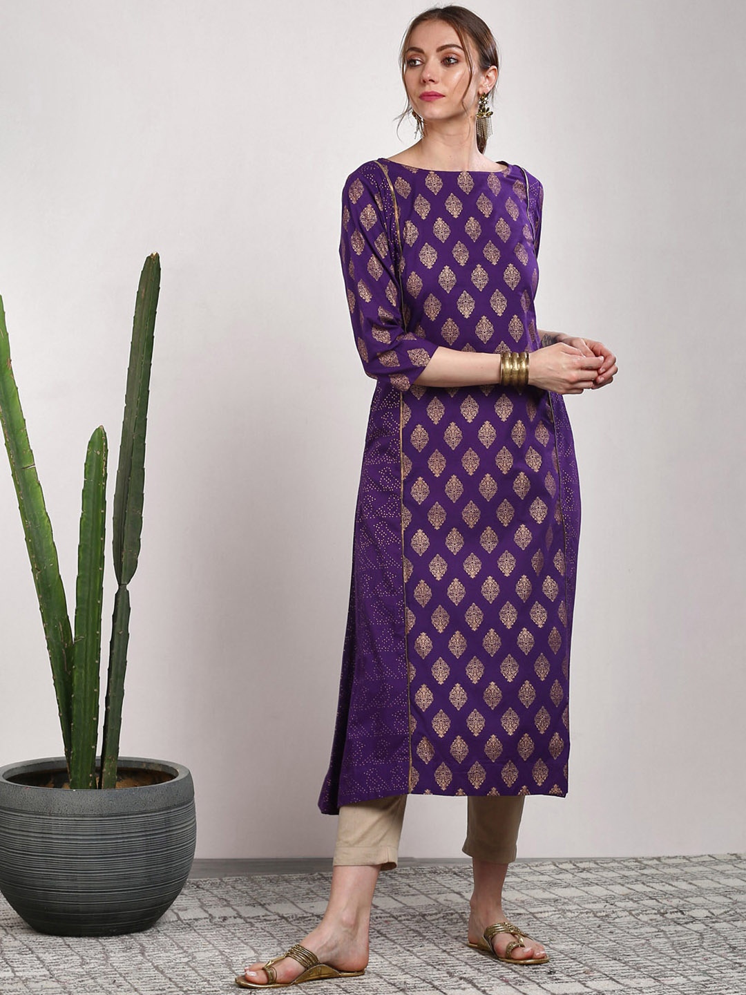 

Sangria Women Purple & Gold-Coloured Printed A-Line Kurta