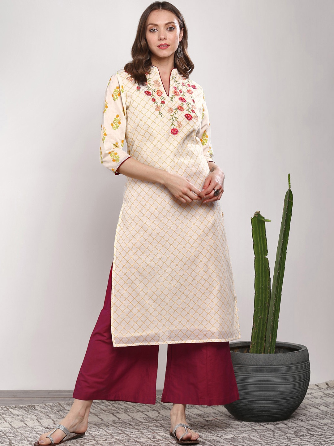 

Sangria Women Off-White & Red Printed Kurta with Palazzos & Dupatta