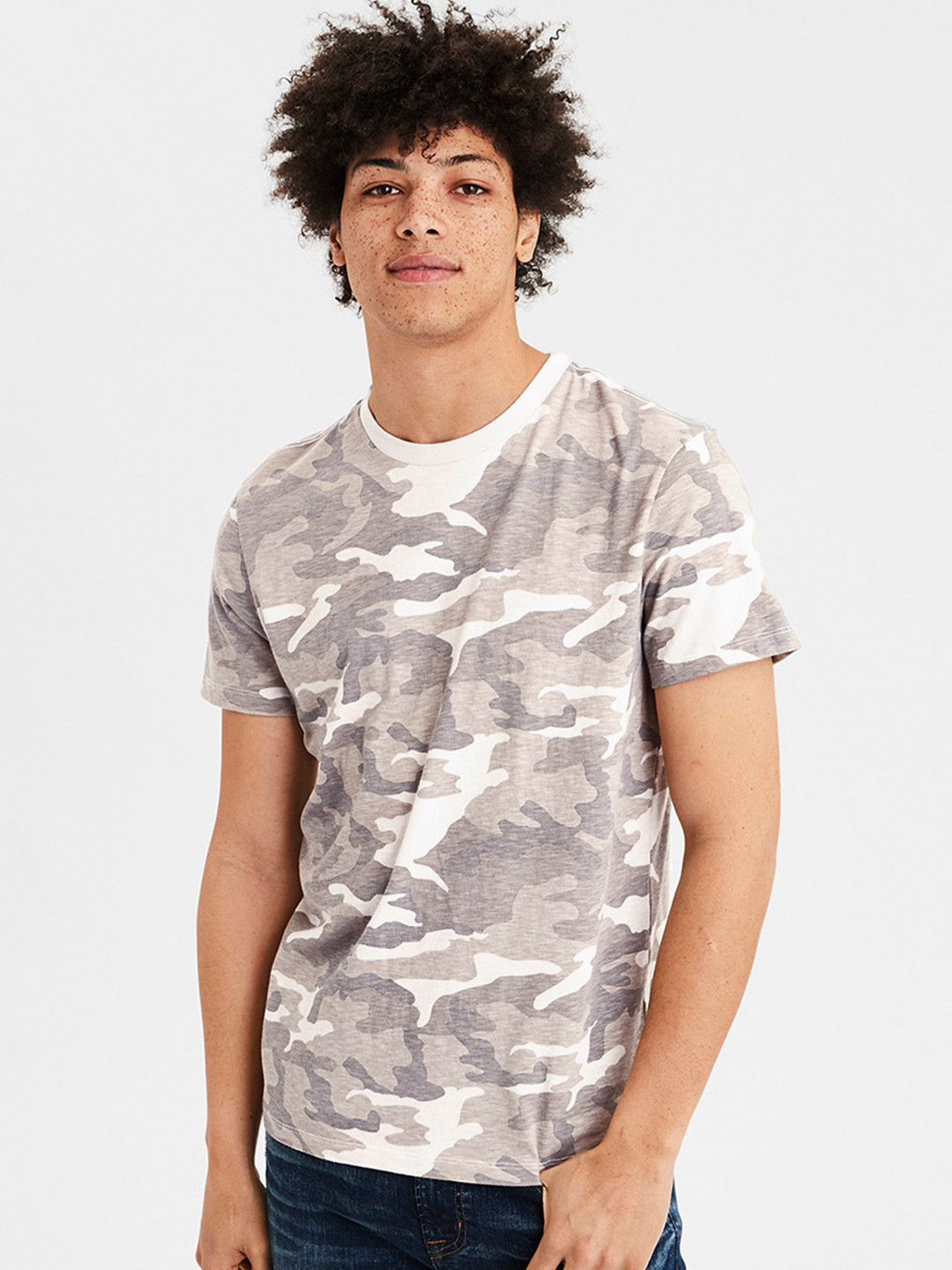 

AMERICAN EAGLE OUTFITTERS Men Beige Off-White Printed Round Neck Pure Cotton T-shirt