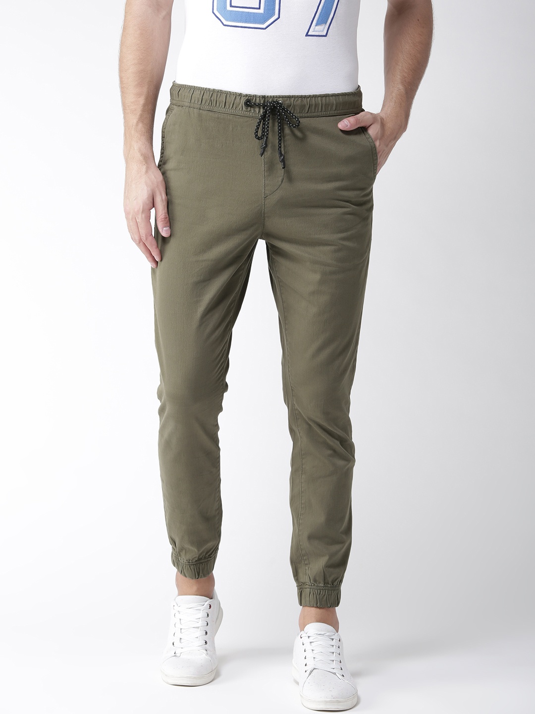 

Aeropostale Men Olive Green Tapered Fit Solid Joggers