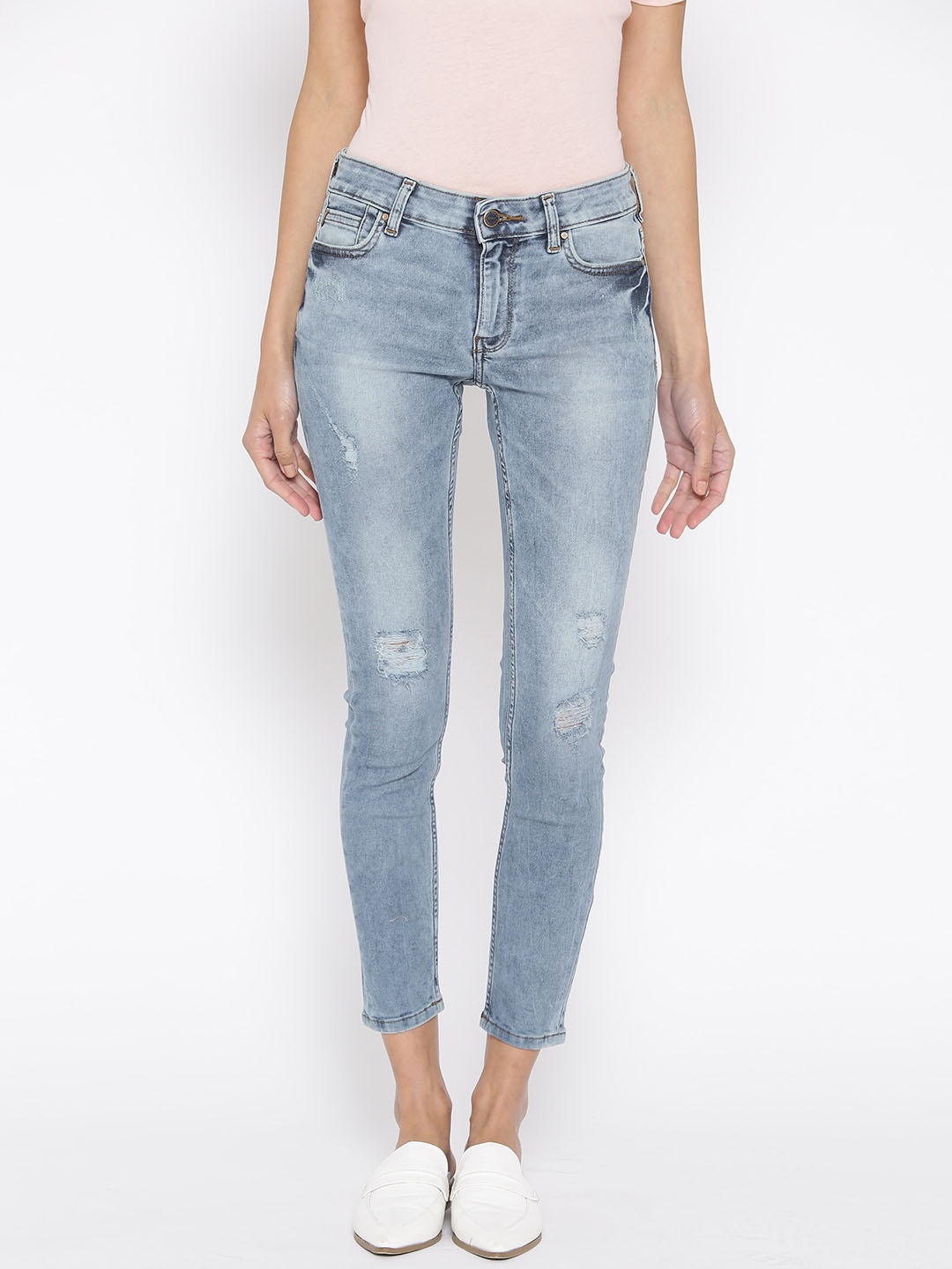 

ONLY Women Blue Skinny Fit Mid-Rise Low Distress Stretchable Cropped Jeans