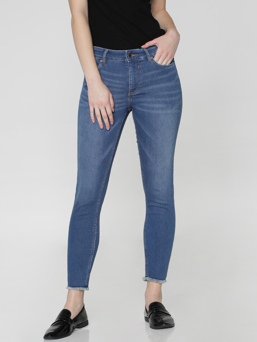 

ONLY Women Blue Skinny Fit Mid-Rise Mildly Distressed Stretchable Jeans