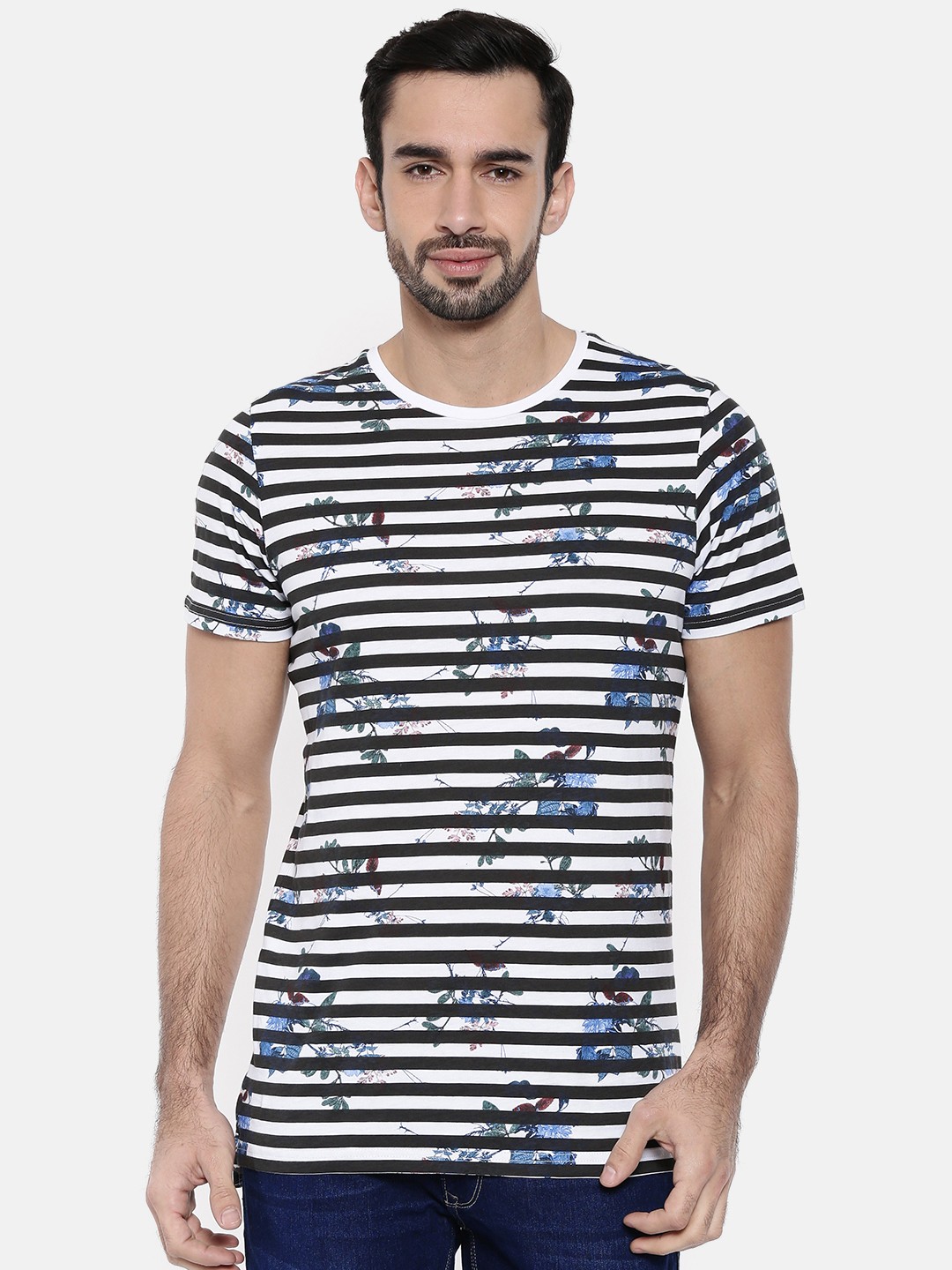 

Jack Jones Men White Black Striped Round Neck Pure Cotton T-shirt