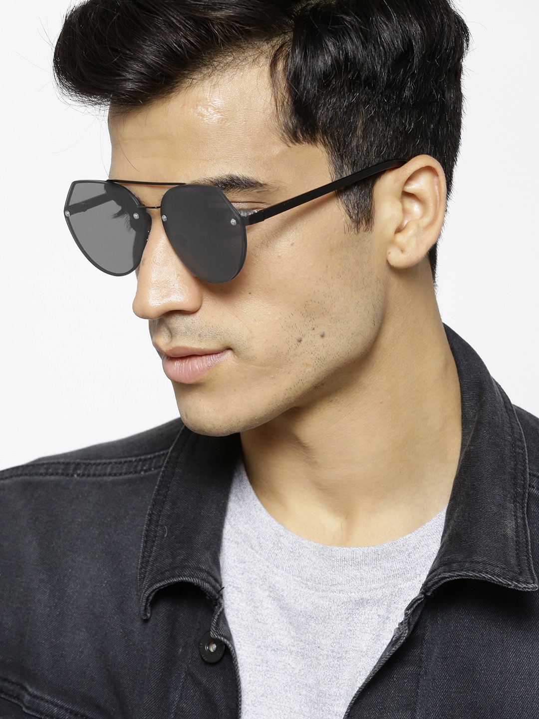 

Roadster Unisex Oval Sunglasses MFB-PN-PS-T9583, Grey