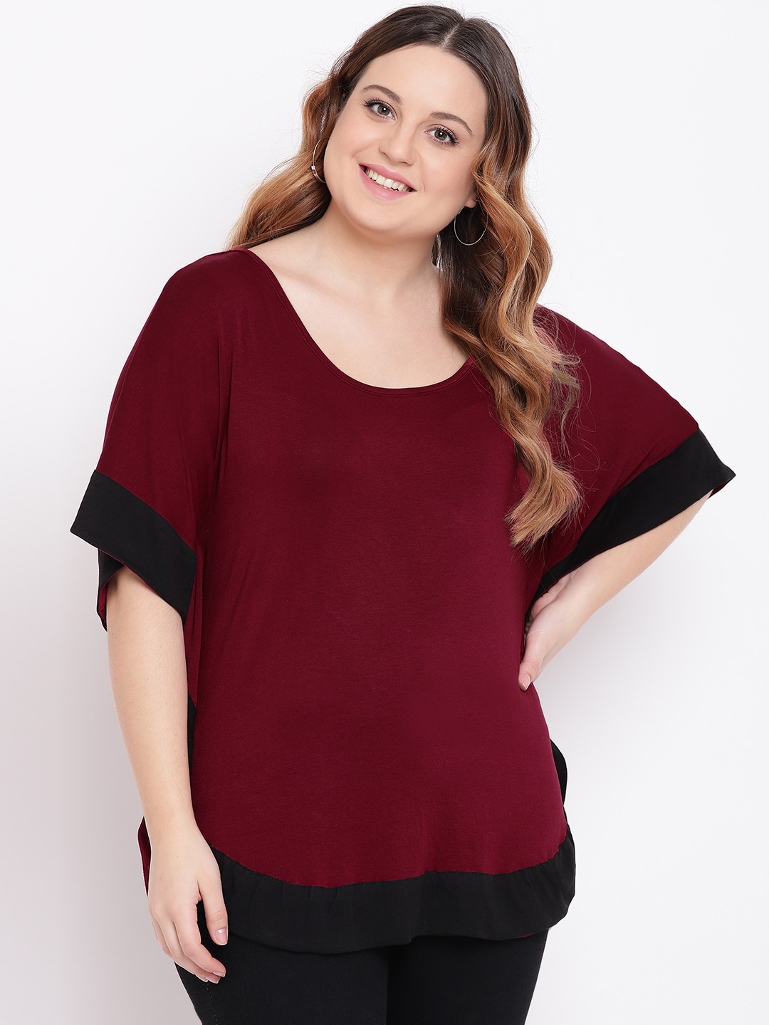 

The Pink Moon Plus Size Women Burgundy Solid Kaftan Top