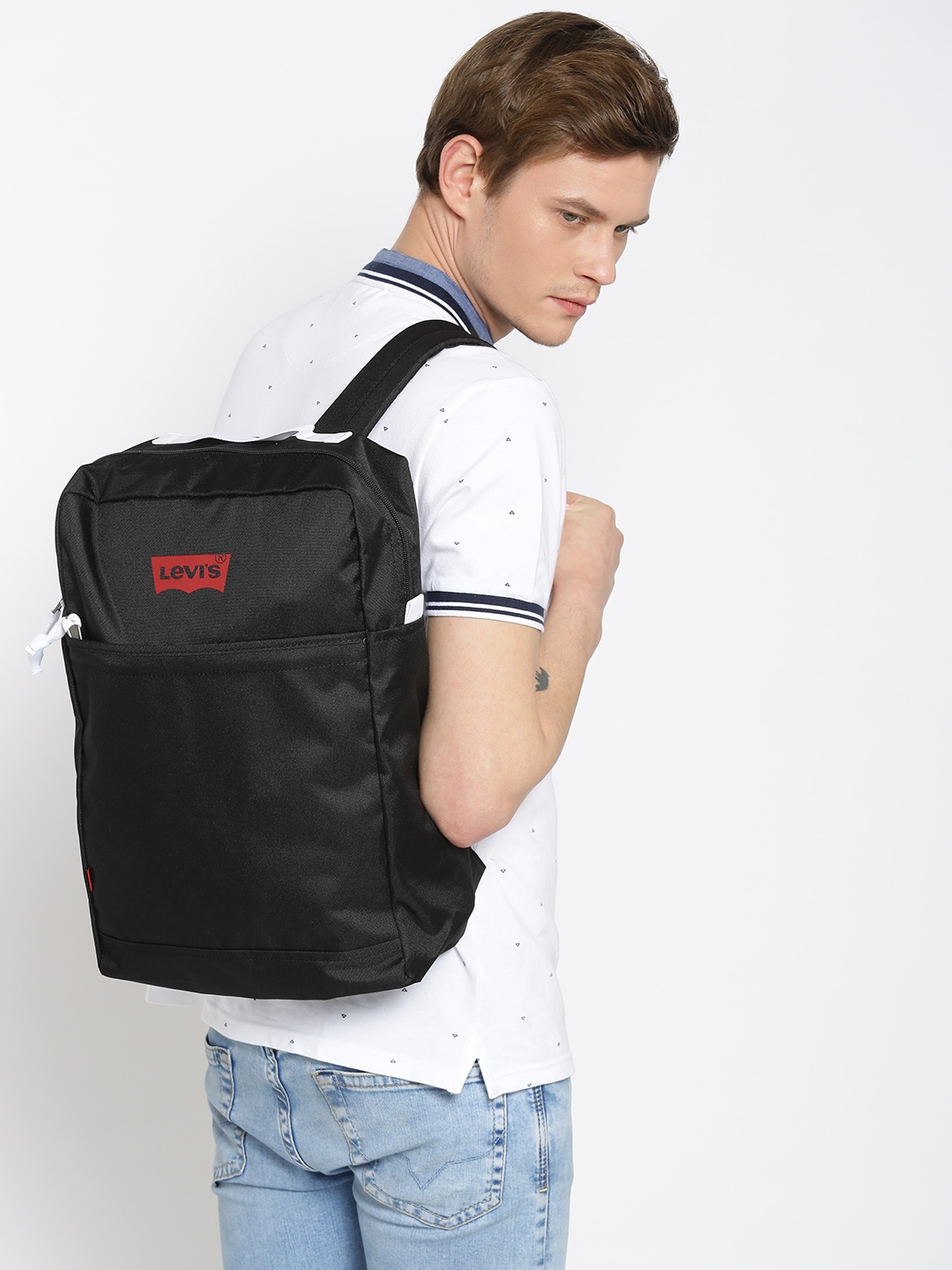 

Levis Unisex Black Solid Backpack