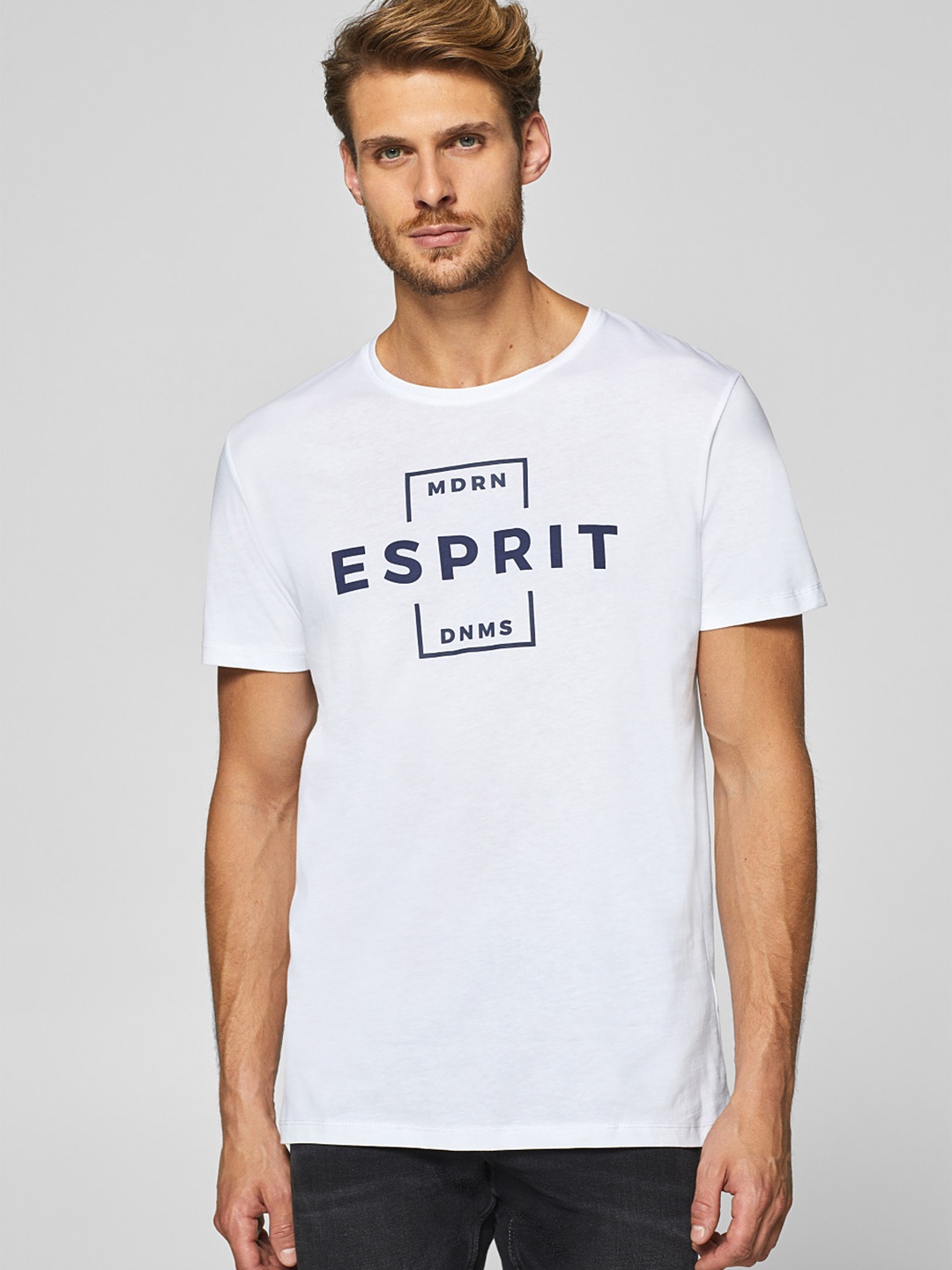 

ESPRIT Men White Printed Round Neck Pure Cotton T-shirt