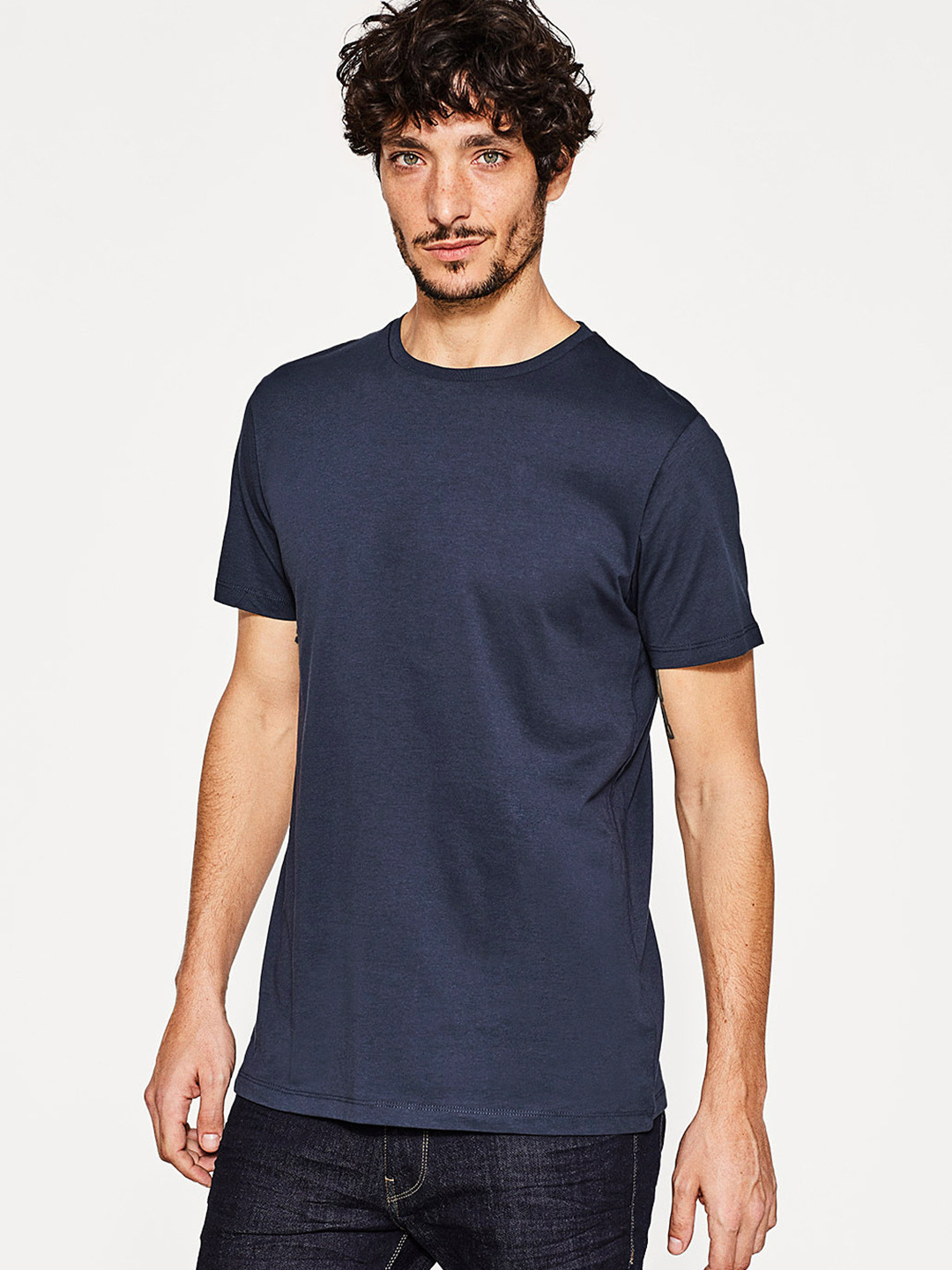 

ESPRIT Men Navy Blue Solid Round Neck Pure Cotton T-shirt