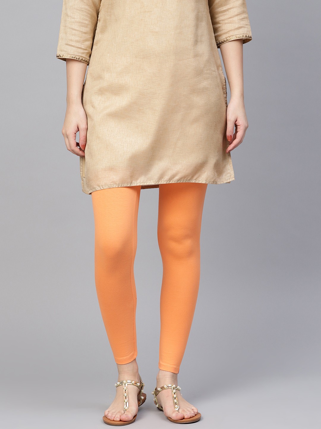 

W Women Orange Solid Leggings