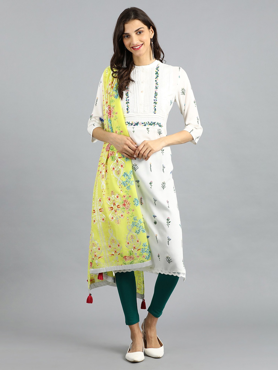 

WISHFUL by W Women YelloWISHFUL by W & Red Printed Dupatta, Yellow