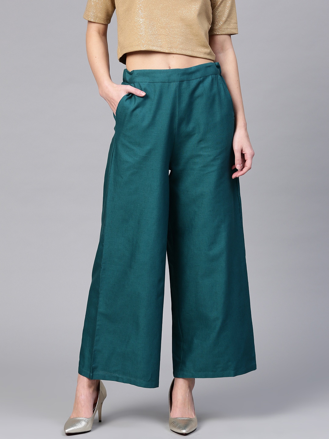 

W Women Green Wide Leg Solid Palazzos
