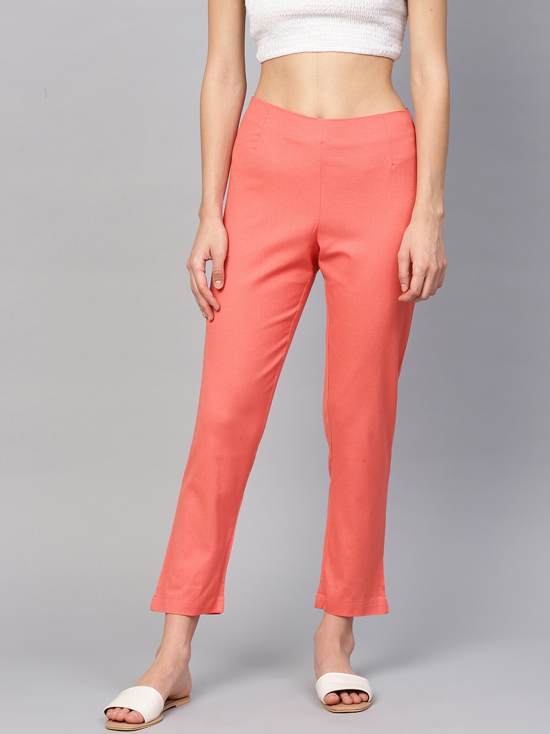 

W Women Coral Pink Solid Cropped Regular Trousers